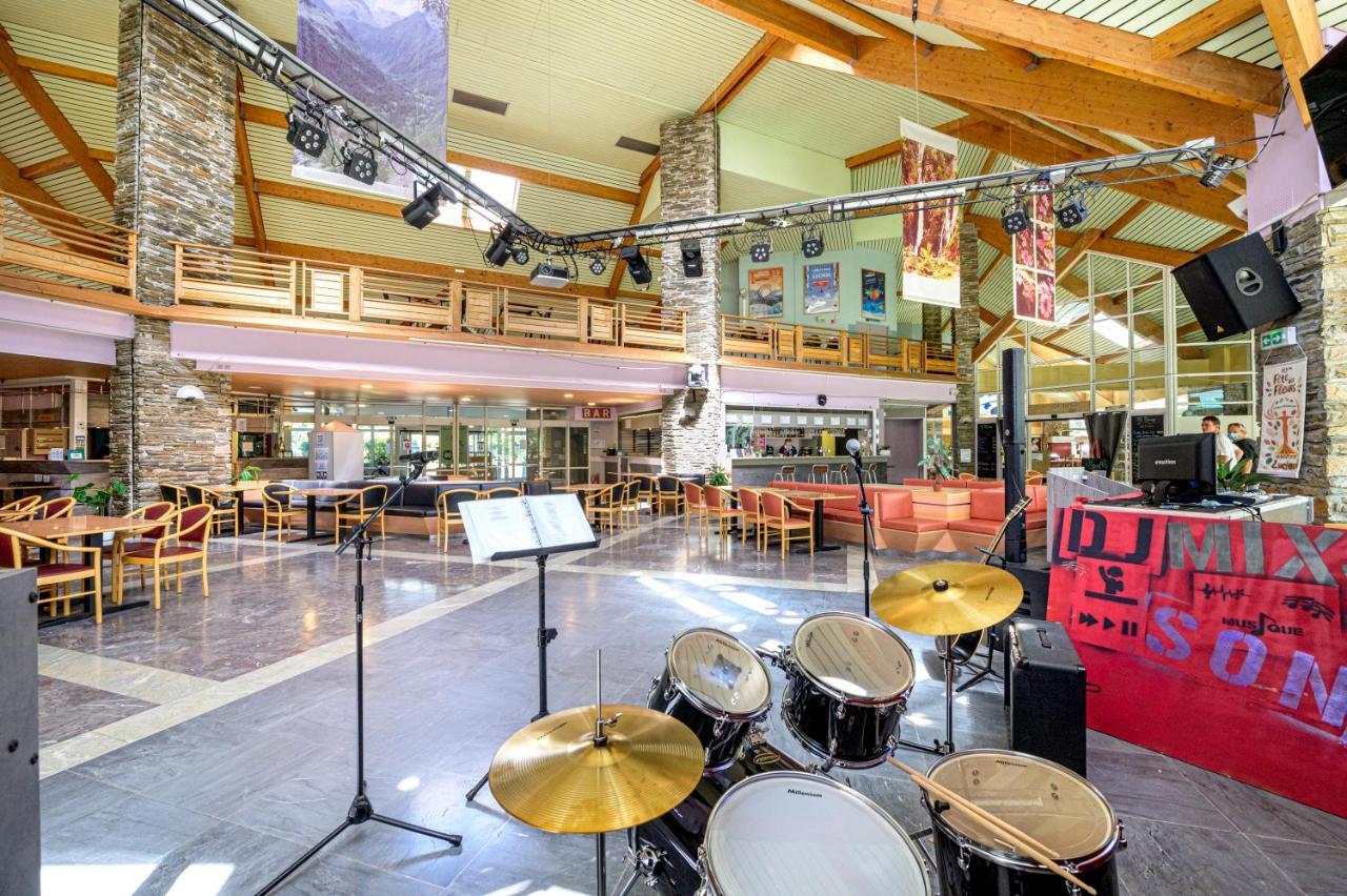 Village Club Les Balcons des Pyrénées Saint-Mamet Extérieur photo
