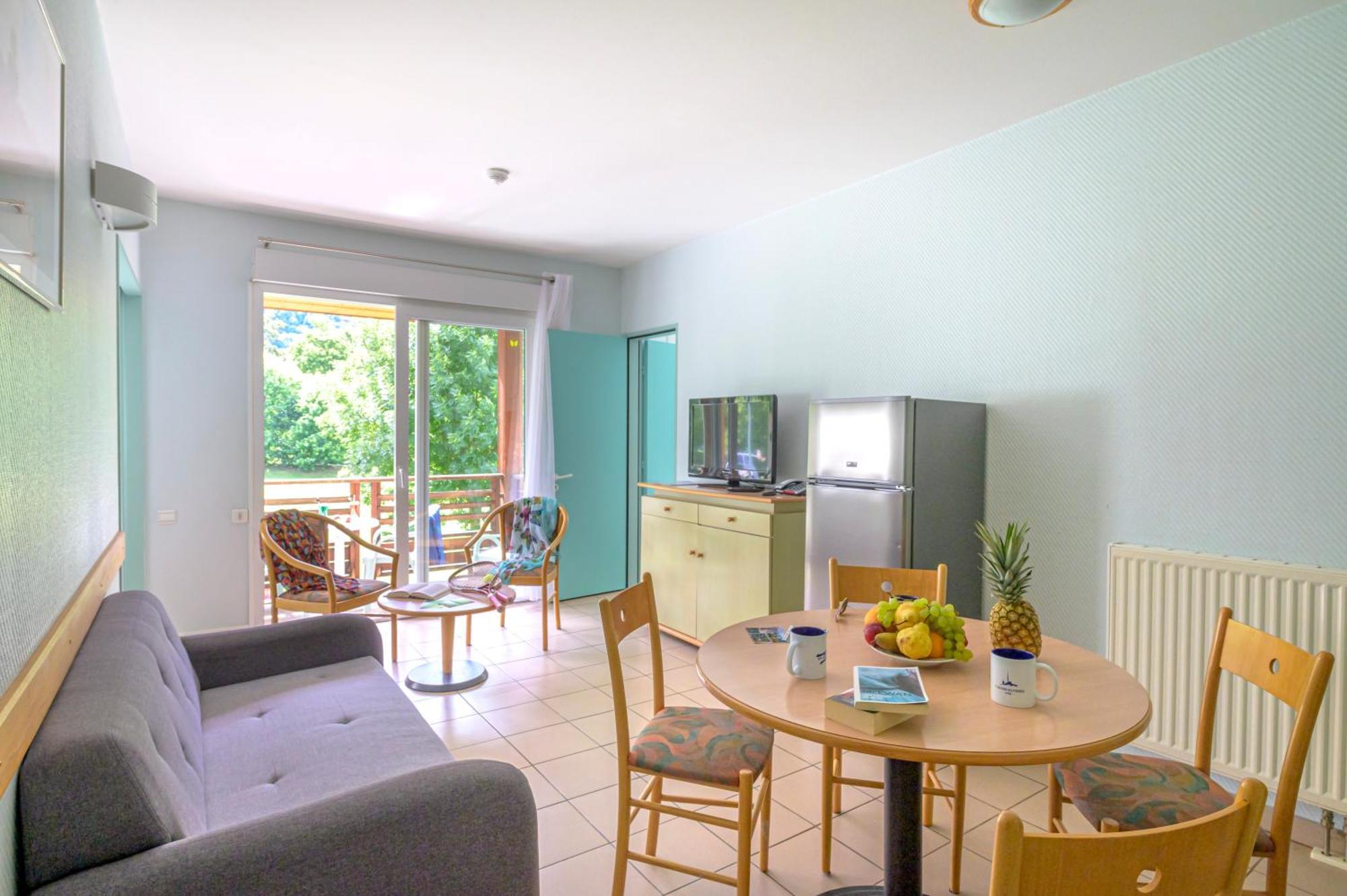 Village Club Les Balcons des Pyrénées Saint-Mamet Extérieur photo